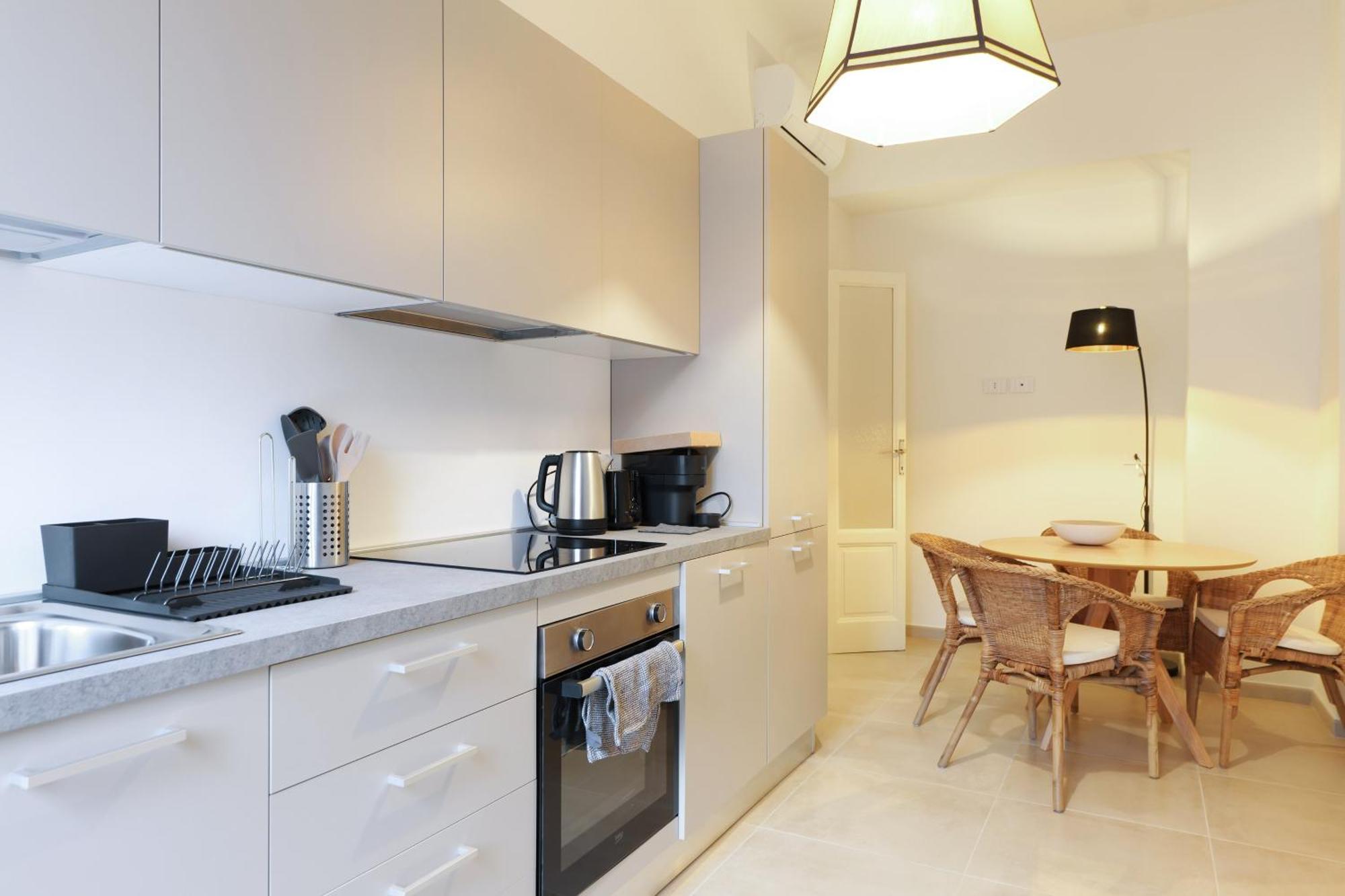 Adelaide Elegant Apartments Mailand Exterior foto